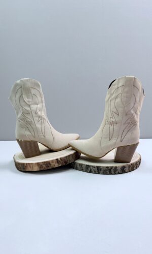 Botas
