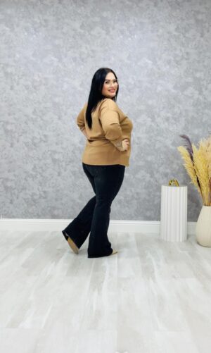 WhatsApp Image 2026-01-13 at 13.56.41 (17)