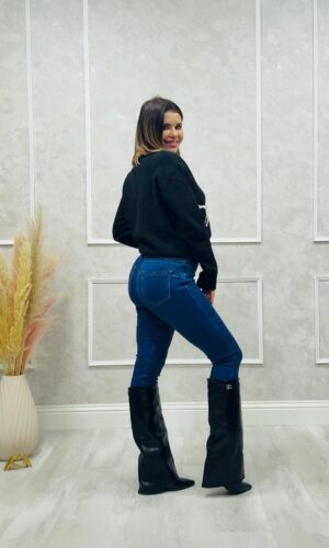 WhatsApp Image 2026-01-10 at 12.04.27